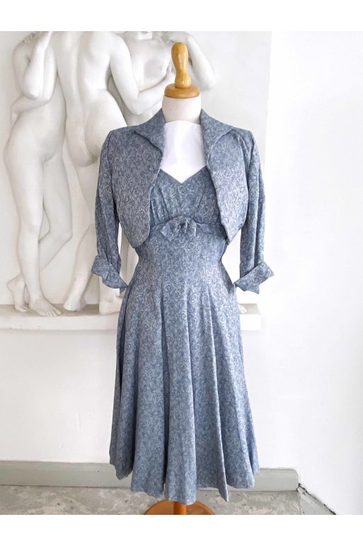 Dueblå 1950'er kjole med matchende bolero • Touch Vintage